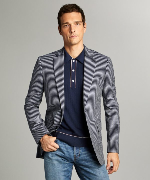 Sutton Seersucker Sportcoat in Navy Grey Stripe For Sale