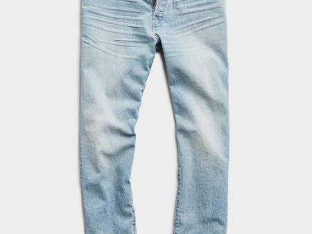 Straight Fit Stretch Indigo Jean in Pebble Beach Wash Online now