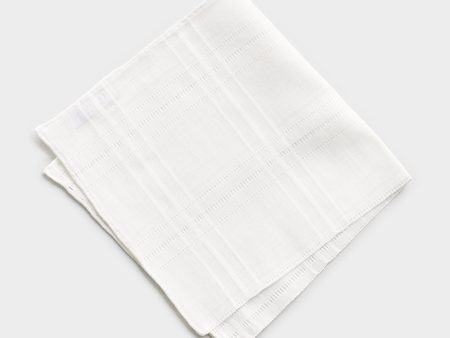 Mungai Mixed Linen Cotton Pocket Square in White For Sale