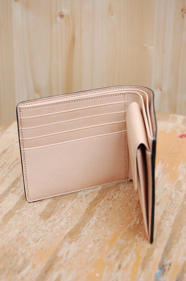 Il Bussetto Bi-fold Wallet with Coin Pocket Caramel Online now