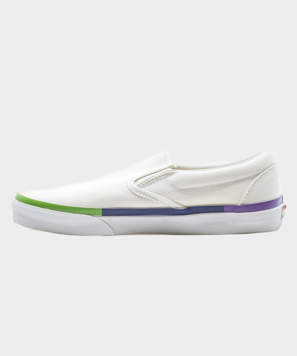 Vans UA Classic Slip-on in Rainbow Foxing Fashion