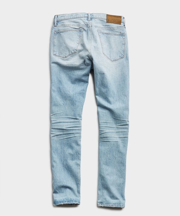 Straight Fit Stretch Indigo Jean in Pebble Beach Wash Online now